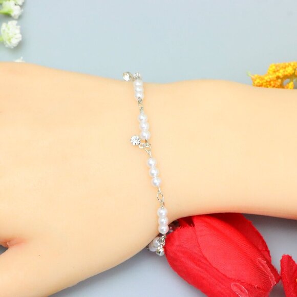 "Elegant & Trendy Bracelet, A Perfect Gift for Women, Thoughtful, EVCH1713 - Picture 7 of 10